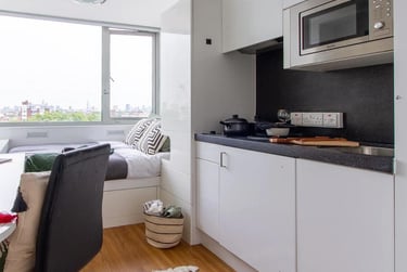 1 bed studio, Manresa Road, Chelsea, London, SW36NA - Image 2